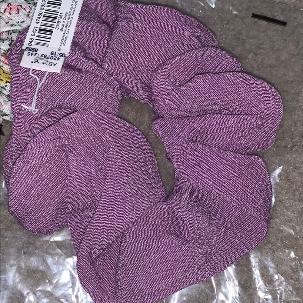 Ae hair tie